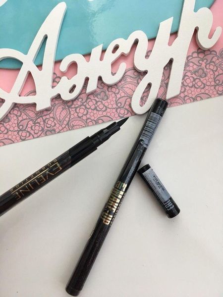 Подводка-фломастер для глаз Eveline Cosmetics Art Professional Make-Up Eyeliner 610255453 фото