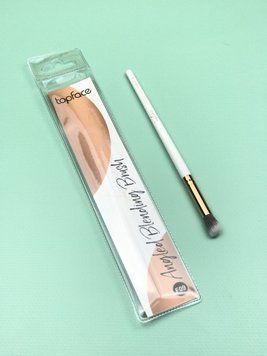 Кисть для растушевки теней скошенный F09 Topface 1179244148 фото